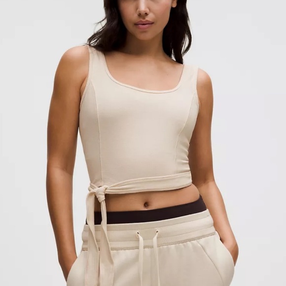 Lululemon Green Crop Tank Top - Picture 6 of 6